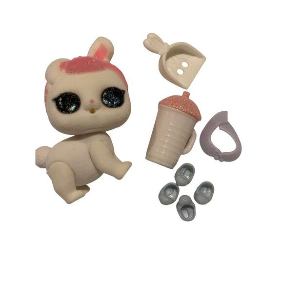LOL Surprise Pets Series 3 Crystal Bunny Glitterati Club Rare Flocked Toy Gift - Picture 9 of 9